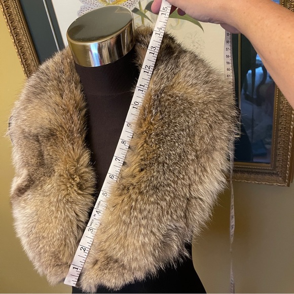 Fur collar - Picture 4 of 8